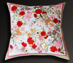 floral-pillow